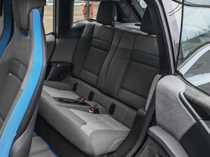 Хетчбэк BMW i3 2018 года, 1999000 рублей, Кирилловка