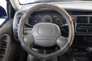 Внедорожник Suzuki Grand Vitara 2001 года, 579000 рублей, Омск