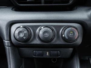 Хетчбэк Toyota Yaris 2020 года, 1165000 рублей, Ставрополь