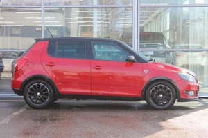 Хетчбэк Skoda Fabia 2012 года, 860000 рублей, Ярославль