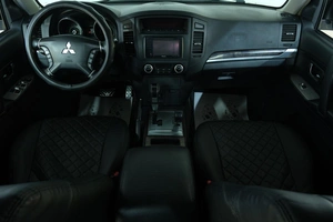 Внедорожник Mitsubishi Pajero 2009 года, 1699000 рублей, Омск