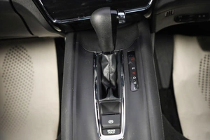 Внедорожник Honda Vezel 2018 года, 1989000 рублей, Новосибирск