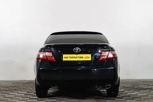 Седан Toyota Camry 2008 года, 1189000 рублей, Сургут