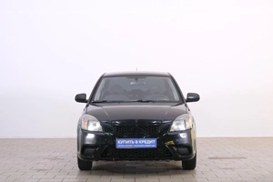 Седан Kia Rio 2011 года, 829000 рублей, Омск