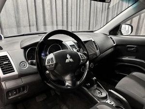 Внедорожник Mitsubishi Outlander 2012 года, 1099000 рублей, Красноярск