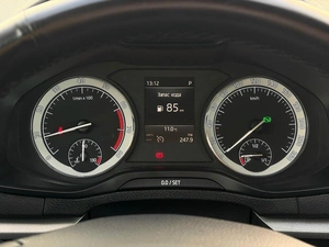 Внедорожник Skoda Karoq 2020 года, 2387000 рублей, Ижевск