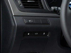 Седан Hyundai Sonata 2017 года, 1779050 рублей, Москва