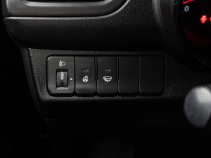 Седан Kia Rio 2015 года, 999000 рублей, Тюмень