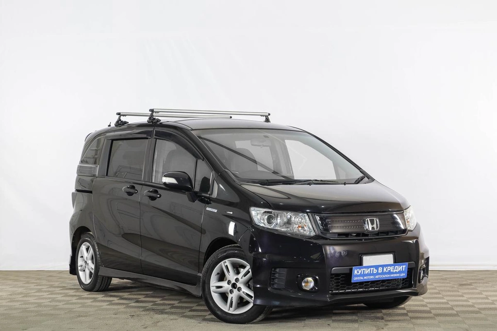 Минивэн Honda Freed 2011 года, 1179000 рублей, Тюмень