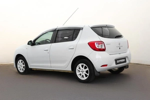 Хетчбэк Renault Sandero 2018 года, 1099000 рублей, Орёл
