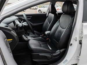 Седан Hyundai Avante 2012 года, 1153000 рублей, Краснодар