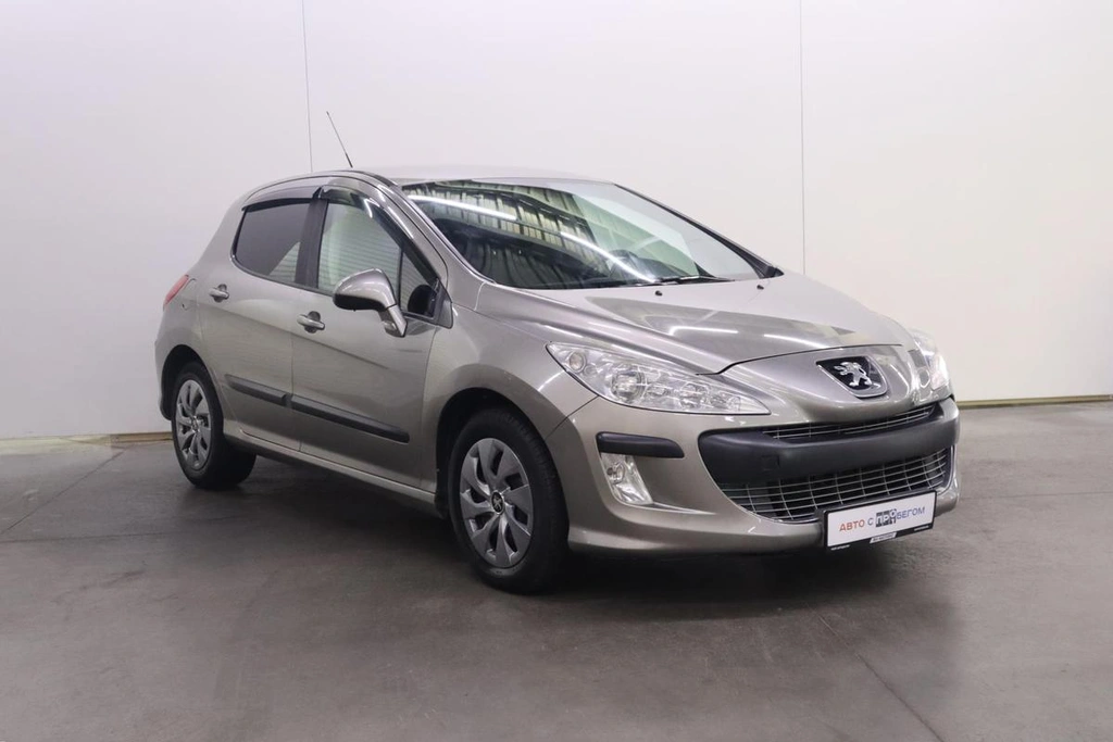 Хэтчбек Peugeot 308 2010 года, 420000 рублей, Брянск