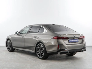 Седан BMW 5 серия 2024 года, 6934434 рублей, Москва