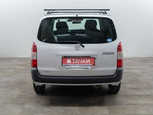 Универсал Toyota Succeed 2019 года, 1240000 рублей, Красноярск