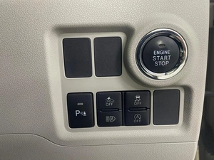 Хетчбэк Toyota Passo 2020 года, 999000 рублей, Ачинск