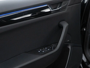 Универсал Skoda Superb 2016 года, 2185055 рублей, Москва