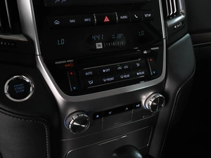 Внедорожник Toyota Land Cruiser 2019 года, 7749000 рублей, Ростов-на-Дону