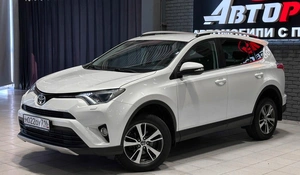 Внедорожник Toyota RAV4 2016 года, 2460000 рублей, Красноярск