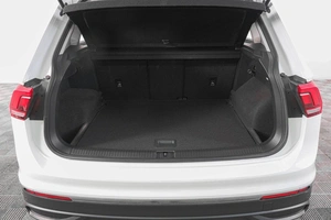 Внедорожник Volkswagen Tiguan 2021 года, 2849000 рублей, Кемерово
