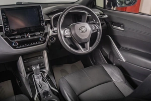 Внедорожник Toyota Corolla Cross 2022 года, 2739000 рублей, Томск