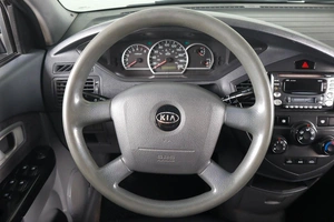 Минивэн Kia Carens 2005 года, 539000 рублей, Пермь