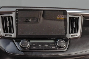 Внедорожник Toyota RAV4 2017 года, 2589000 рублей, Челябинск