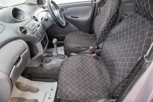 Хетчбэк Toyota Vitz 2000 года, 379000 рублей, Барнаул