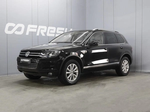 Внедорожник Volkswagen Touareg 2014 года, 2470000 рублей, Омск