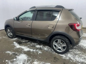 Хетчбэк Renault Sandero Stepway 2020 года, 1431000 рублей, Орёл