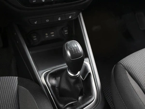 Седан Hyundai Solaris 2018 года, 1293000 рублей, Омск
