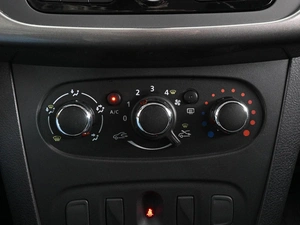 Седан Renault Logan Stepway 2020 года, 1269000 рублей, Аксай