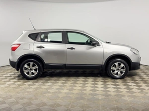 Внедорожник Nissan Qashqai 2013 года, 879500 рублей, Казань