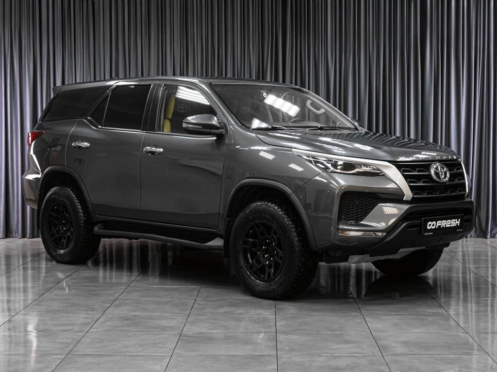 Внедорожник Toyota Fortuner 2022 года, 3649000 рублей, Тюмень