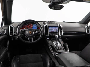 Внедорожник Porsche Cayenne 2017 года, 4769999 рублей, Москва