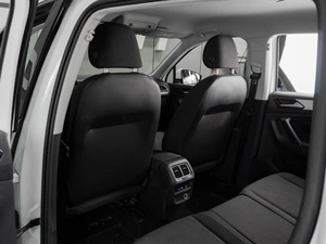 Внедорожник Volkswagen Tiguan 2017 года, 2240000 рублей, Тюмень