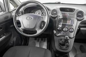 Минивэн Kia Carens 2011 года, 739000 рублей, Барнаул