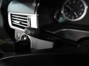 Седан Mercedes-benz E-класс 2011 года, 1299000 рублей, Воронеж