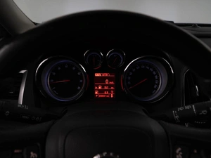 Хетчбэк Opel Astra 2012 года, 949999 рублей, Москва