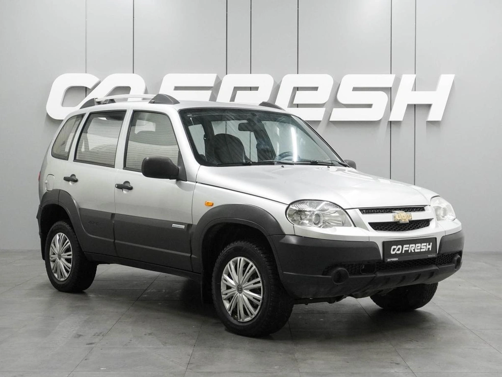 Внедорожник Chevrolet Niva 2011 года, 629000 рублей, Воронеж