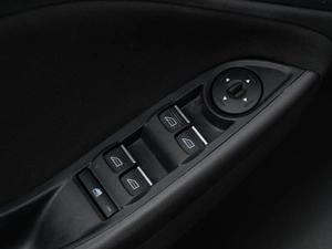 Хетчбэк Ford Focus 2017 года, 1169444 рублей, Москва