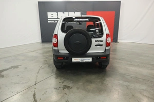 Внедорожник Chevrolet Niva 2010 года, 830000 рублей, Курск