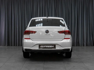 Лифтбек Volkswagen Polo 2021 года, 1399000 рублей, Тюмень