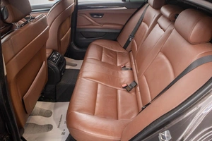 Седан BMW 5 серия 2011 года, 1999000 рублей, Барнаул