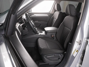 Внедорожник Volkswagen Atlas 2018 года, 2549000 рублей, Минеральные Воды