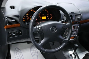 Универсал Toyota Avensis 2008 года, 1123000 рублей, Солонцы