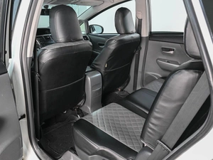 Лифтбек Toyota Prius 2012 года, 1199000 рублей, Аксай