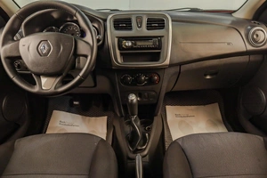 Седан Renault Logan 2014 года, 599000 рублей, Челябинск