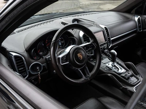 Внедорожник Porsche Cayenne 2015 года, 4000000 рублей, Краснодар