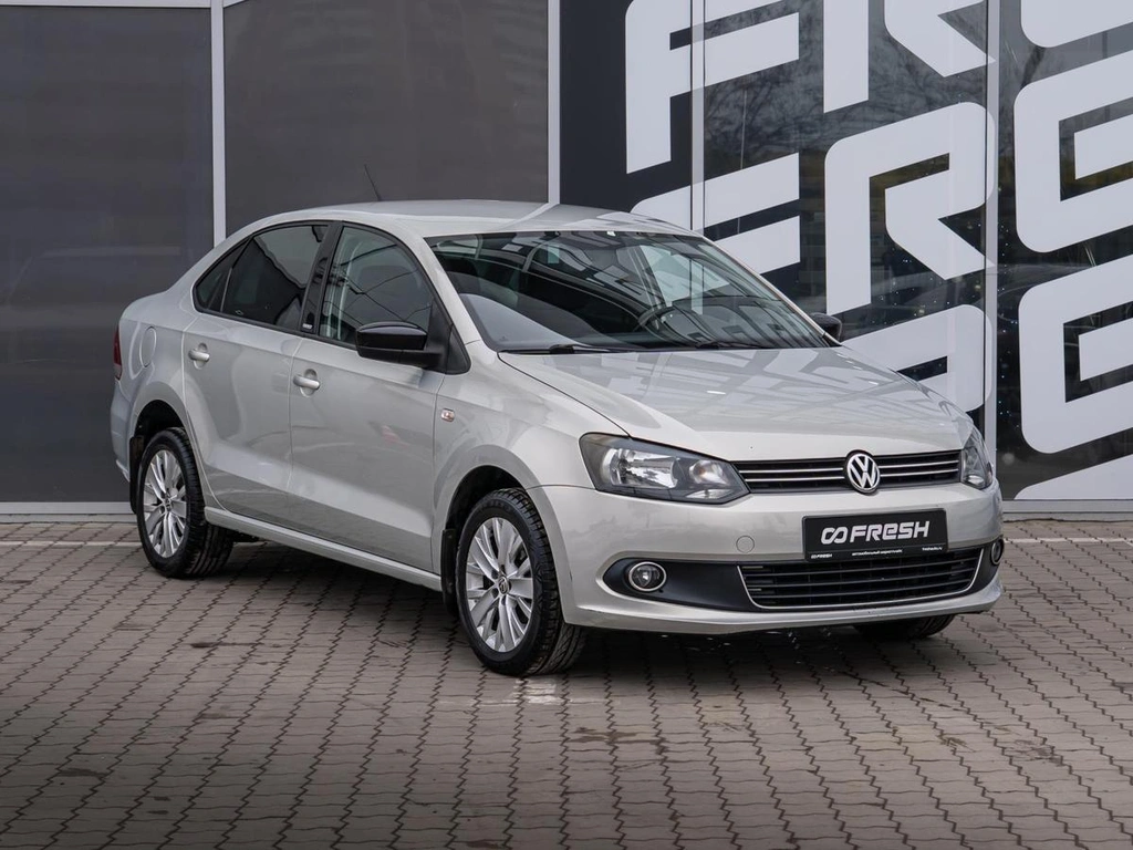 Седан Volkswagen Polo 2014 года, 1050000 рублей, Краснодар