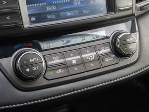 Внедорожник Toyota RAV4 2014 года, 1920000 рублей, Краснодар